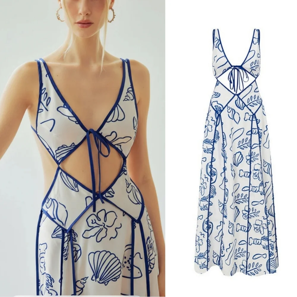 Maxi Dress with a blue marine print and contrast binding.  - Picture 3 of 7